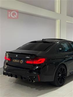 بی ئێم دەبڵیو سیریەس 5